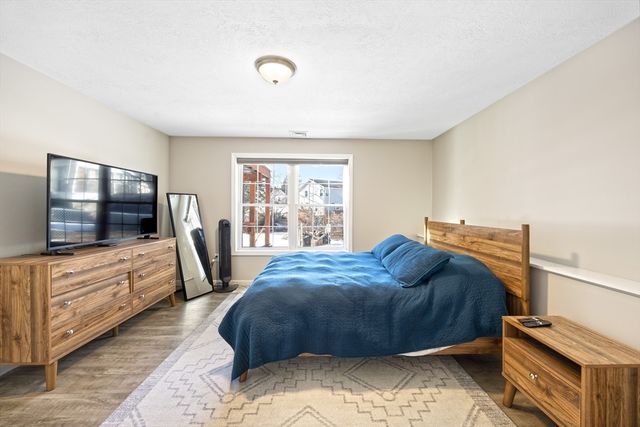 84 Montcalm Street, Chicopee, MA 01020