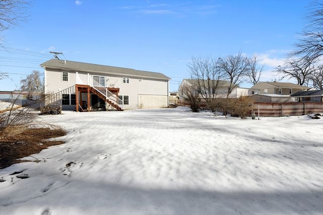 84 Montcalm Street, Chicopee, MA 01020