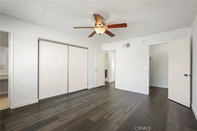 22038 Vanowen St. 215, Woodland Hills, CA 91303