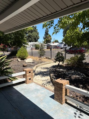 4437 Chapel Way, Sacramento, CA 95842