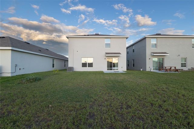 16546 MOSAIC OAR DRIVE, Wimauma, FL 33598