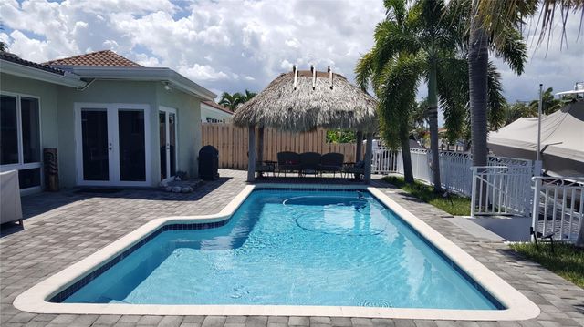 191 SE 9th Court, Pompano Beach, FL 33060