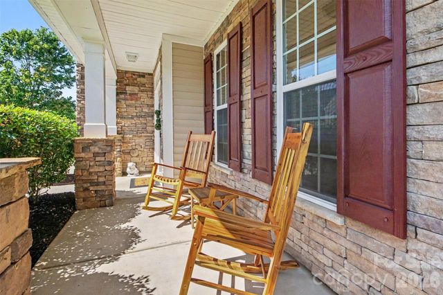 3324 Brackhill Street, Davidson, NC 28036