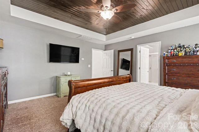 3324 Brackhill Street, Davidson, NC 28036
