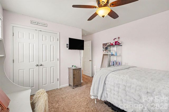 3324 Brackhill Street, Davidson, NC 28036