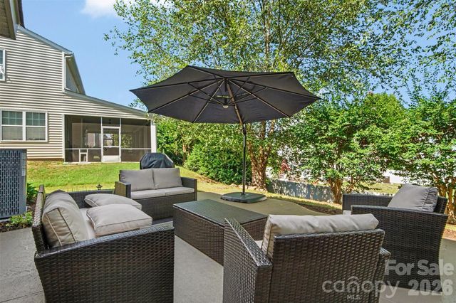 3324 Brackhill Street, Davidson, NC 28036