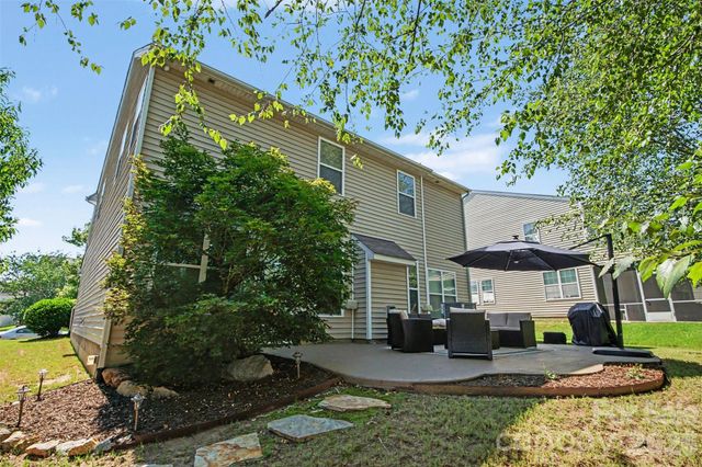 3324 Brackhill Street, Davidson, NC 28036