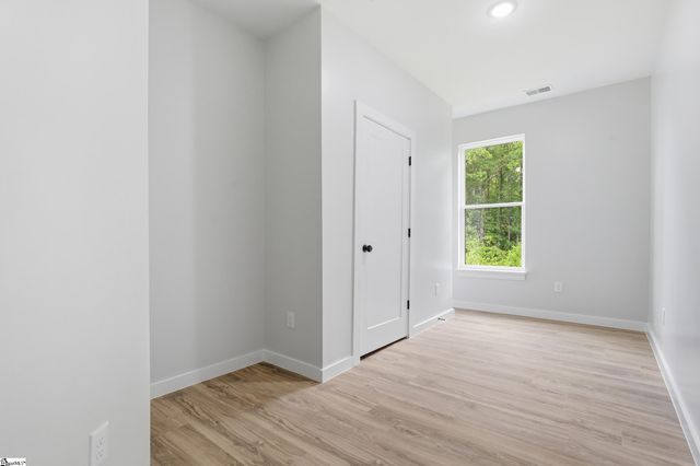 48 Lily Street, Greenville, SC 29617