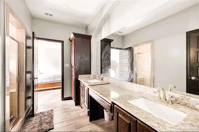 5504 San Roman Drive, Edinburg, TX 78542