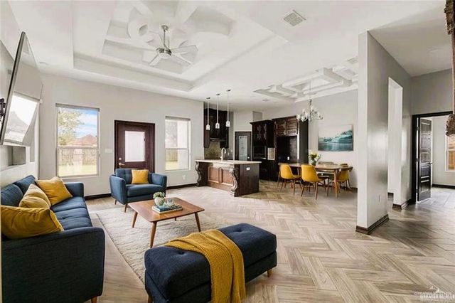 5504 San Roman Drive, Edinburg, TX 78542