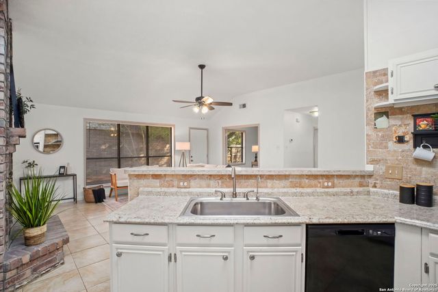 7562 Beaver Tree, San Antonio, TX 78249