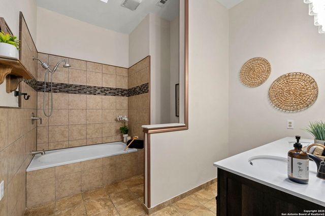 7562 Beaver Tree, San Antonio, TX 78249