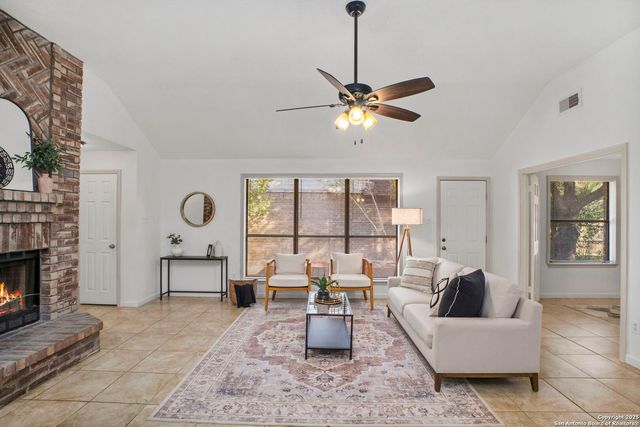 7562 Beaver Tree, San Antonio, TX 78249