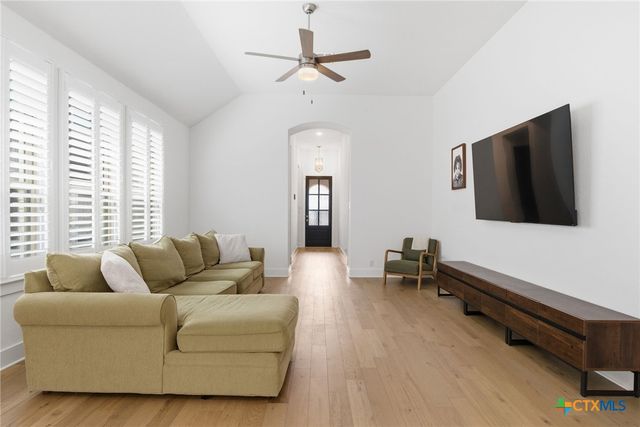 1817 Nettletree Road, New Braunfels, TX 78132