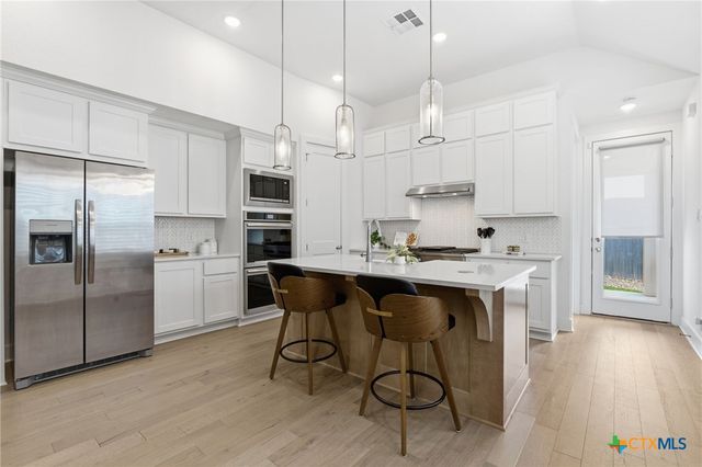 1817 Nettletree Road, New Braunfels, TX 78132