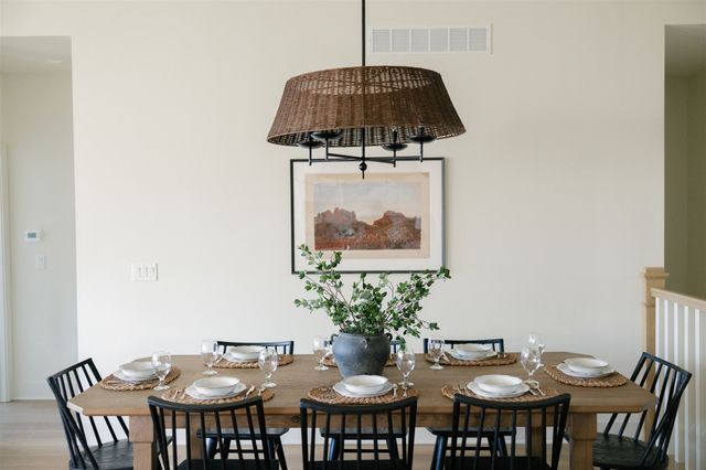 262 S Zinnia Court, West Des Moines, IA 50266