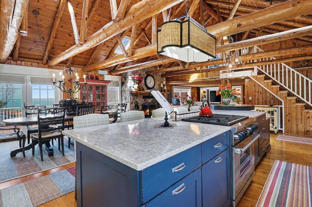 77102 Marwood Drive, South Haven Twp, MI 49090