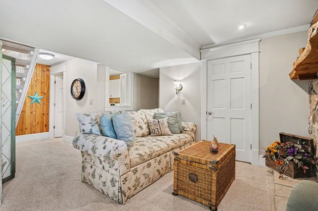 77102 Marwood Drive, South Haven Twp, MI 49090