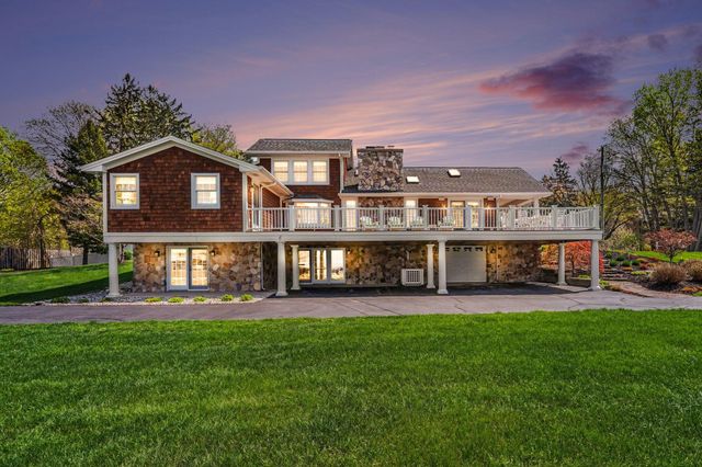 77102 Marwood Drive, South Haven Twp, MI 49090