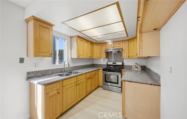 500 S Garfield, Monterey Park, CA 91754