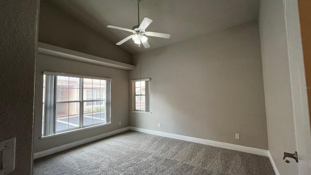 225 DAVID WALKER DRIVE C5, Tavares, FL 32778