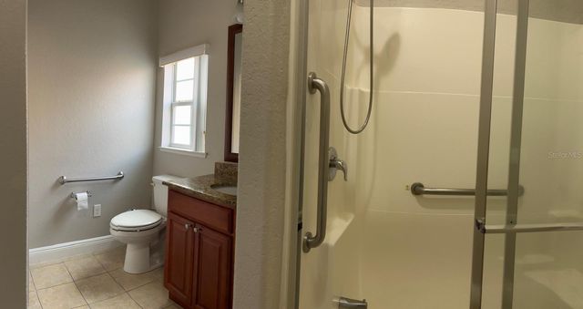 225 DAVID WALKER DRIVE C5, Tavares, FL 32778