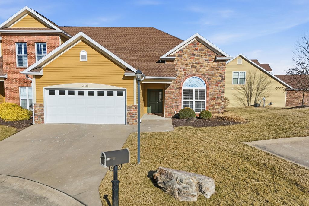 2508 BOULDER SPRINGS CT, Columbia, MO 65201