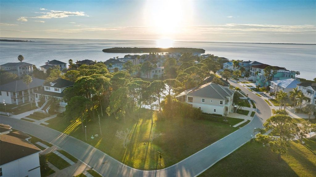 N POINTE ALEXIS DRIVE, Tarpon Springs, FL 34689