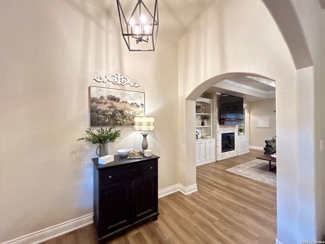 1715 Mountain Springs, Canyon Lake, TX 78133