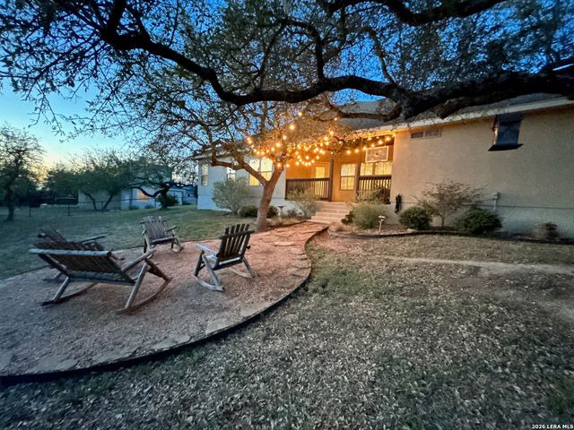 1715 Mountain Springs, Canyon Lake, TX 78133