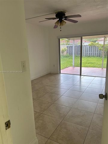 9136 NW 192nd Terrace, Hialeah, FL 33018