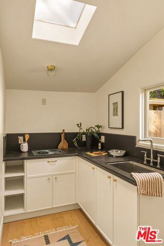 585 Mountain View Street, Altadena, CA 91001