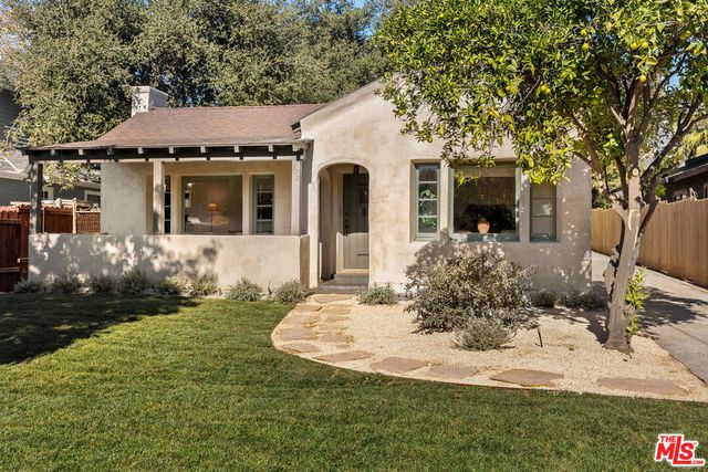 585 Mountain View Street, Altadena, CA 91001