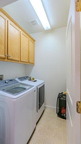 1892 Parkside Way, Oakdale, CA 95361