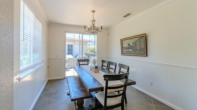 1892 Parkside Way, Oakdale, CA 95361
