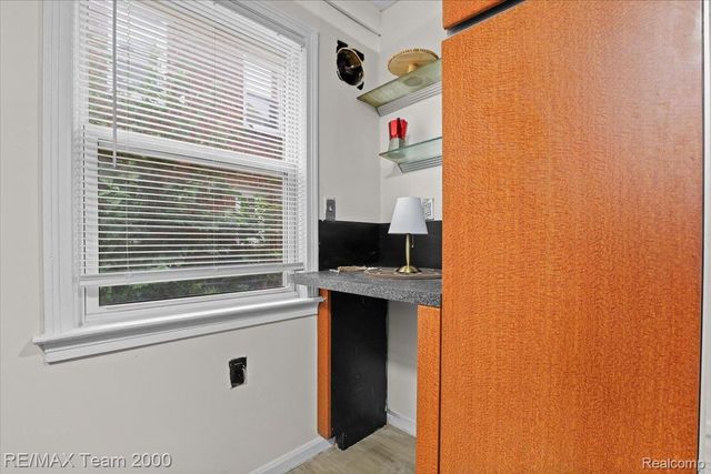 15455 Mapleridge Street, Detroit, MI 48205