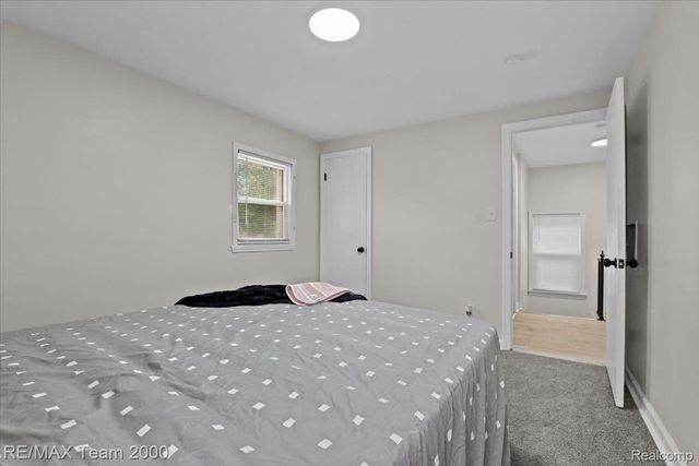 15455 Mapleridge Street, Detroit, MI 48205