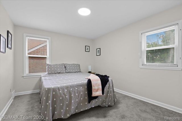 15455 Mapleridge Street, Detroit, MI 48205
