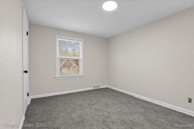 15455 Mapleridge Street, Detroit, MI 48205