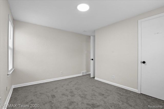 15455 Mapleridge Street, Detroit, MI 48205