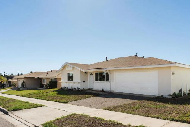 147 Edgewood Drive, Oceanside, CA 92054