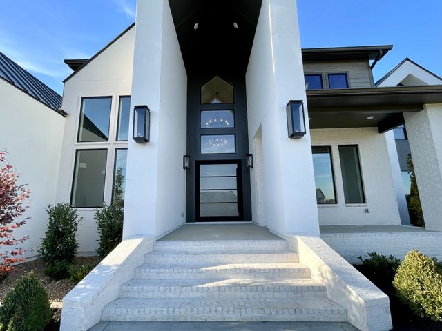 8122 Boiling Springs Pl, Brentwood, TN 37027