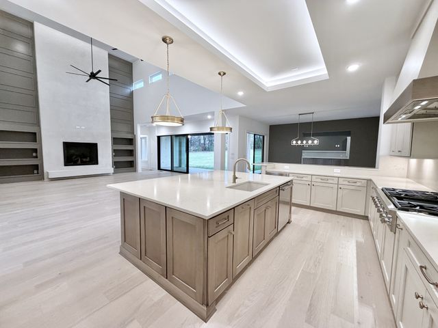 8122 Boiling Springs Pl, Brentwood, TN 37027