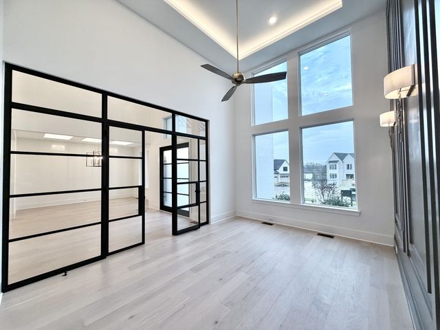 8122 Boiling Springs Pl, Brentwood, TN 37027