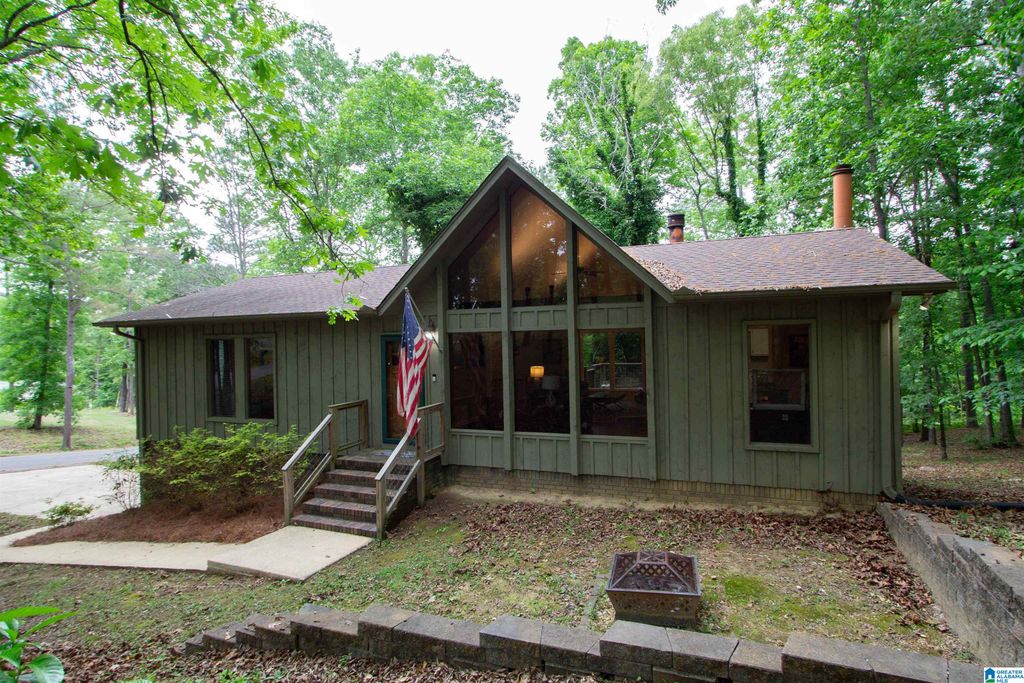 4957 SMITH TRAIL, Pell City, AL 35128