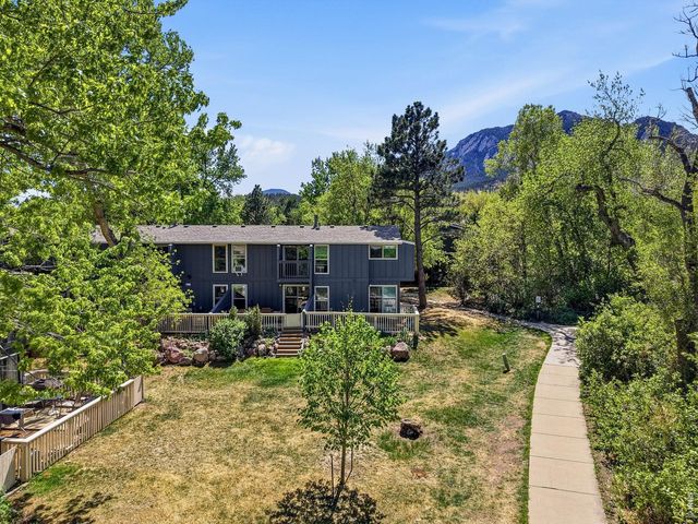 1185 Bear Mountain Dr B, Boulder, CO 80305