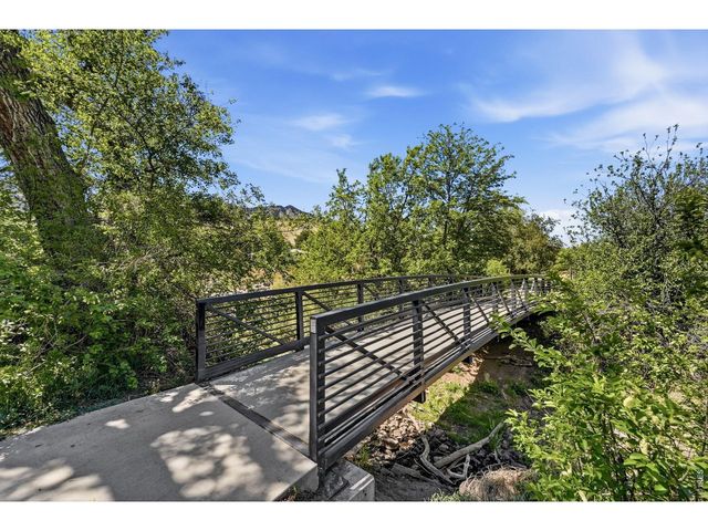 1185 Bear Mountain Dr B, Boulder, CO 80305