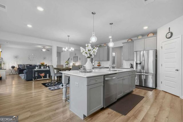 115 Bre Drive, Fayetteville, GA 30215