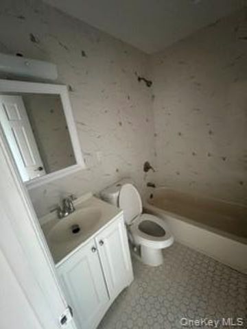 3620 Paulding Avenue Apt. 1, Bronx, NY 10469