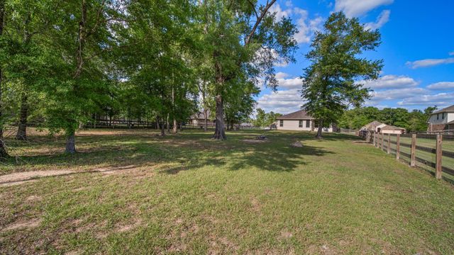 9239 White Tail Drive, Conroe, TX 77303
